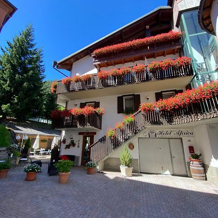 Albergo Aprica Garni Bagian luar foto