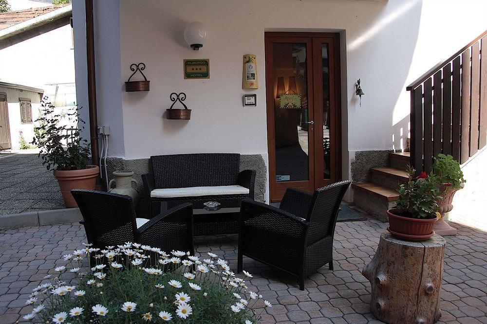 Albergo Aprica Garni Bagian luar foto
