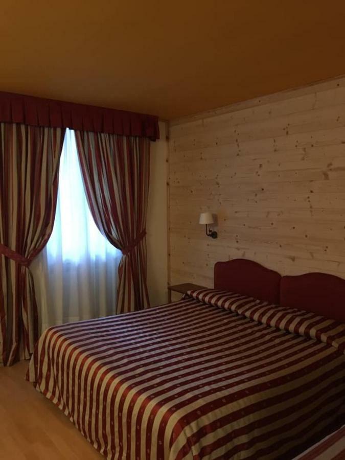 Albergo Aprica Garni Bagian luar foto